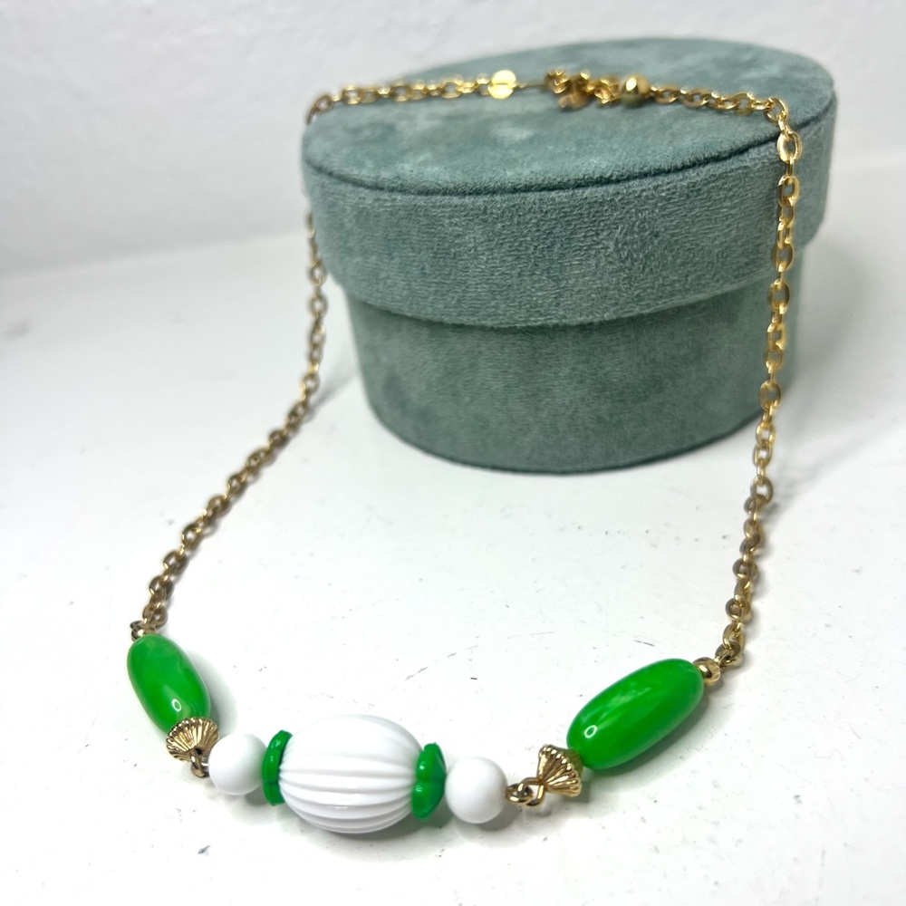 Vintage Avon “Come Summer" Green and White Necklace